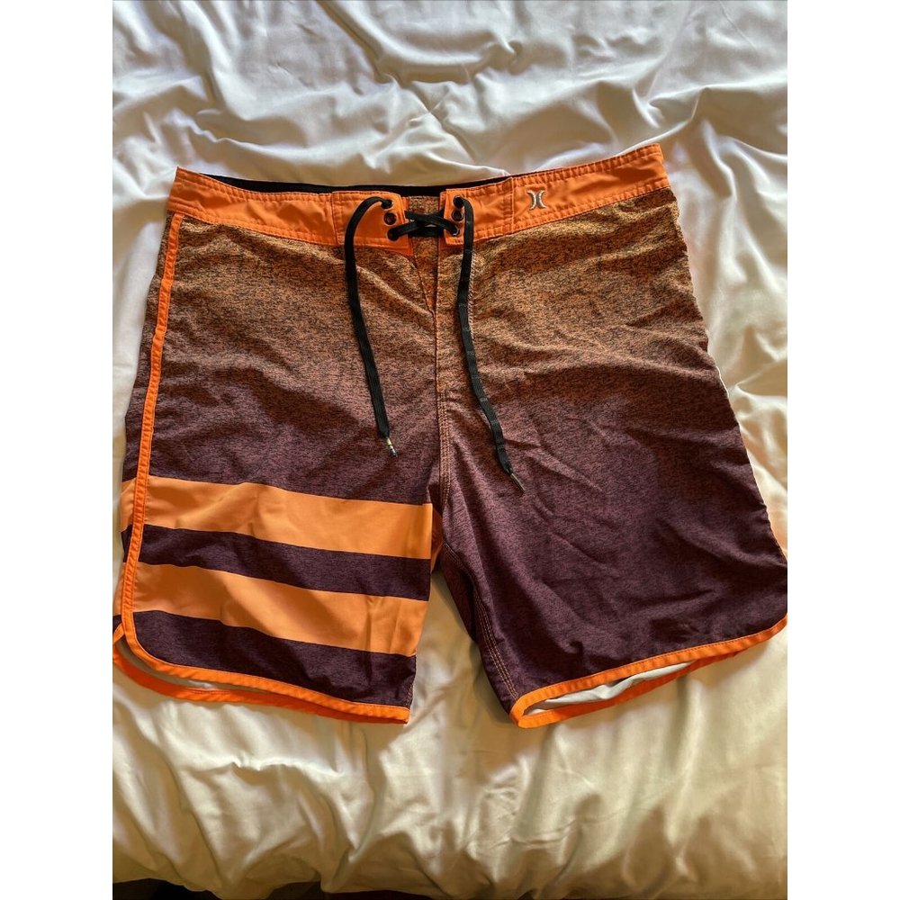Hurley Phantom Swim Shorts Size 33 - Orange/Purple